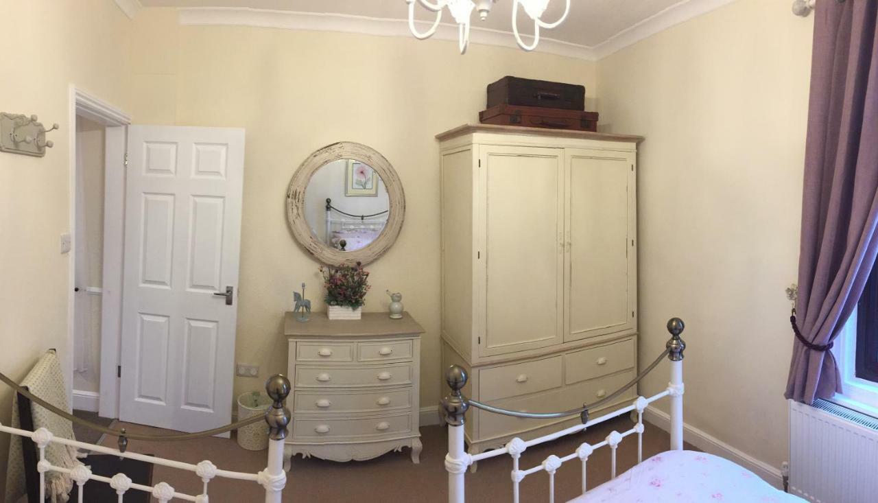 Browns Holiday Cottage Filey Dış mekan fotoğraf